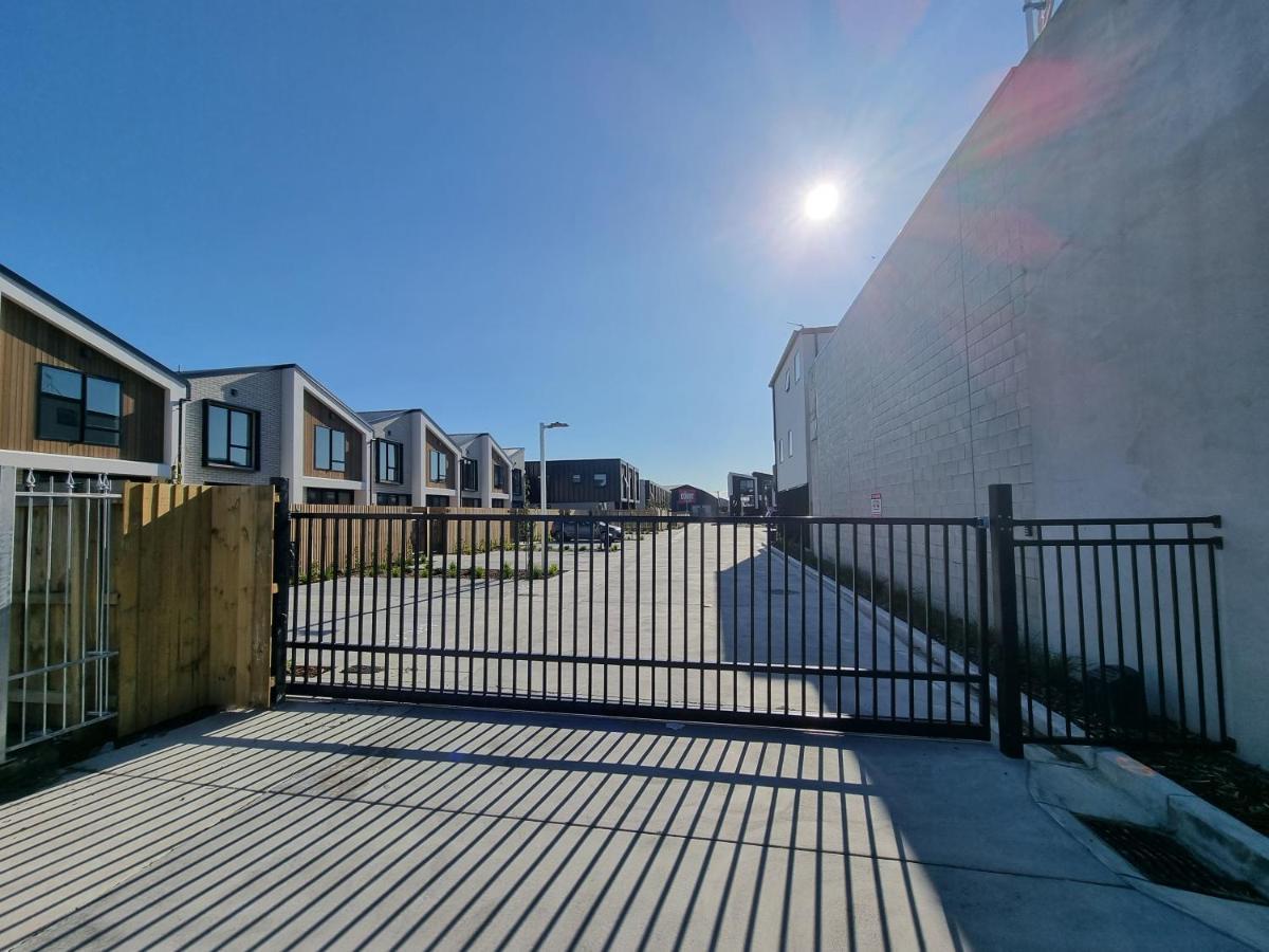 Addington Townhouse With Carpark 8Mins Walk To Hagley Park South Villa Christchurch Dış mekan fotoğraf